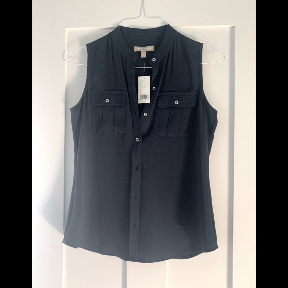 NEW Banana Republic navy sleeveless blouse!